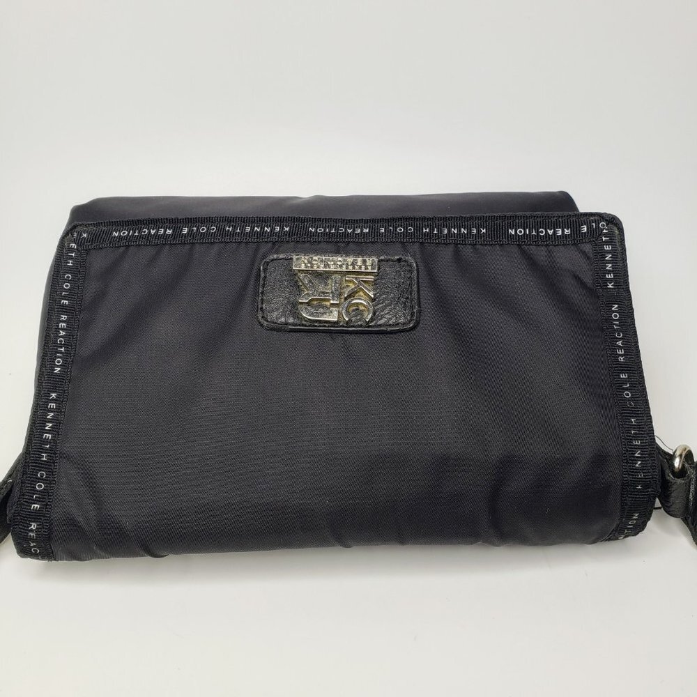 Kenneth Cole Reaction Logo Black Crossbody Purse - Picture 8 of 10